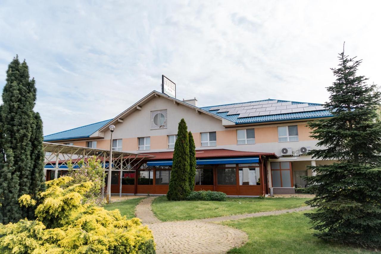 Panorama Hotel Bekescsaba Exterior photo